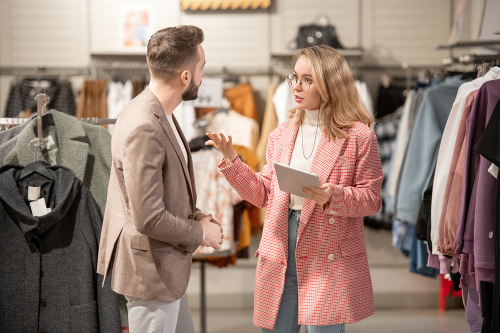 Retailers envision a hybrid in-store and online shopping experience